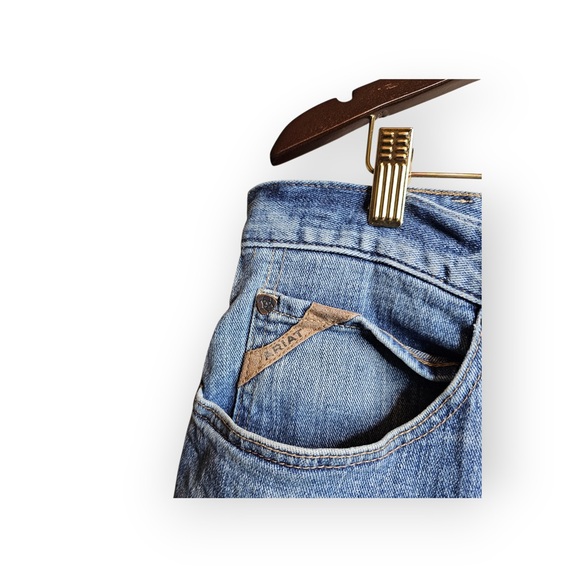 Ariat M4 Relaxed Bootcut Low Rise Blue Jeans - Picture 4 of 7